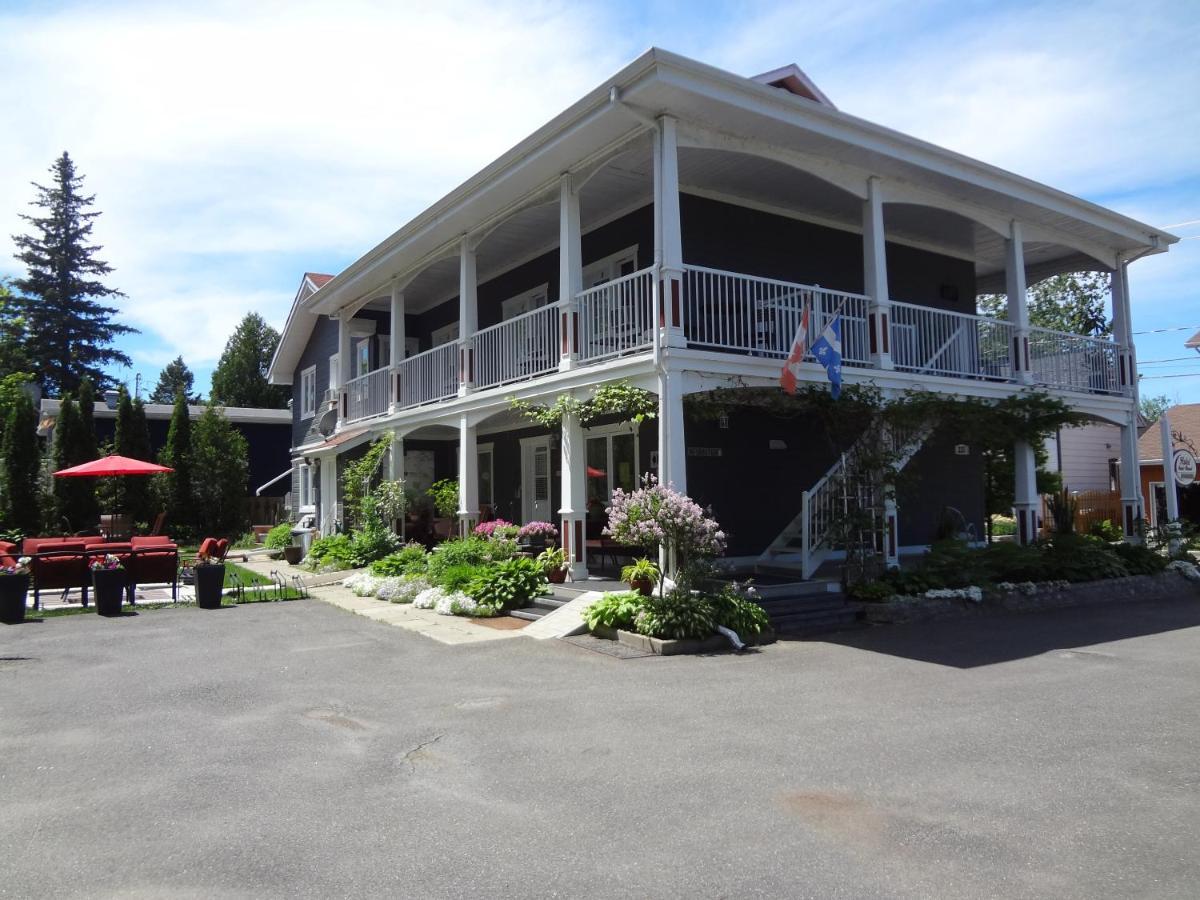 Hotel Saint-Donat Екстер'єр фото